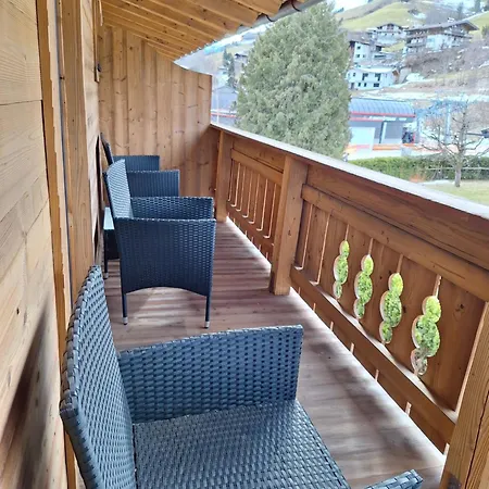 Mountapart In - Out * Jochberg