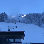 Mountapart In - Out Апартаменты